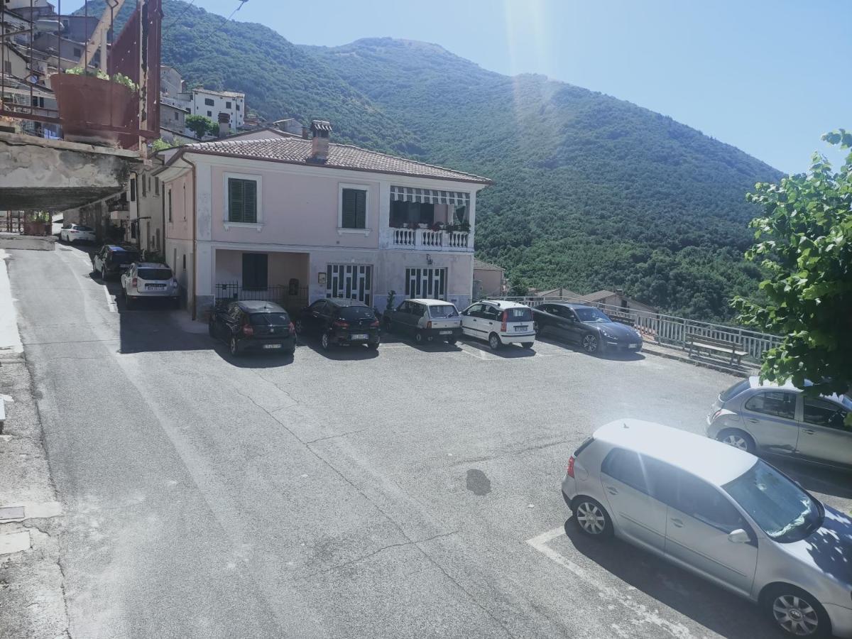 Vila Musica E Poesia Da Battisti Ida Poggio Bustone Exteriér fotografie